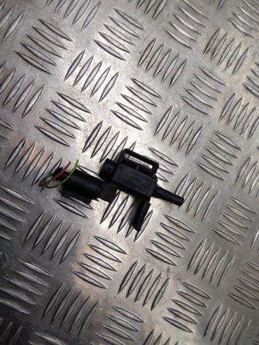 AUDI A6 4F2, C6 Vakuumventil 037906283c 2.70 Diesel 132kw 2006 12298395