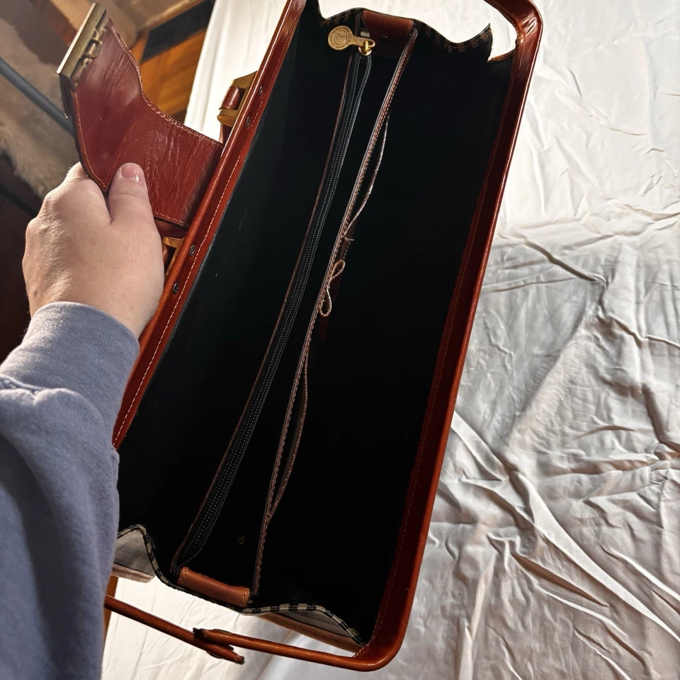 Bolso de negocios de viaje vintage grande tostado a rayas con ribete marrón Club Royal Hunter Foto 4 de 4