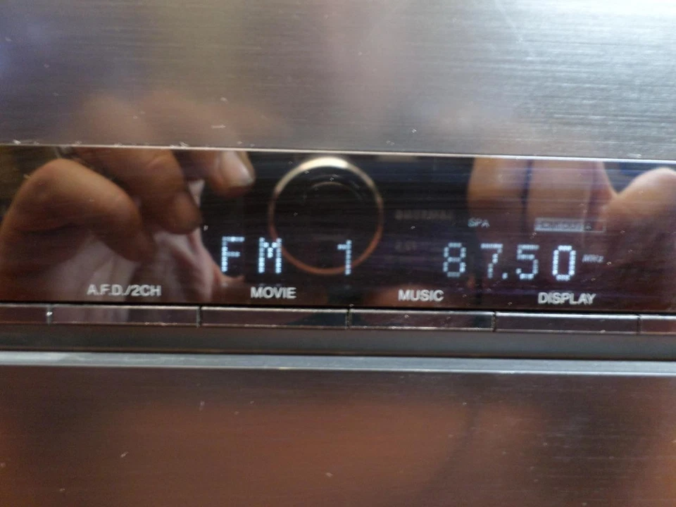 Sony STR-DN1050 7.2 Channel Home Theater AV Receiver -NO REMOTE - Image 4 of 4