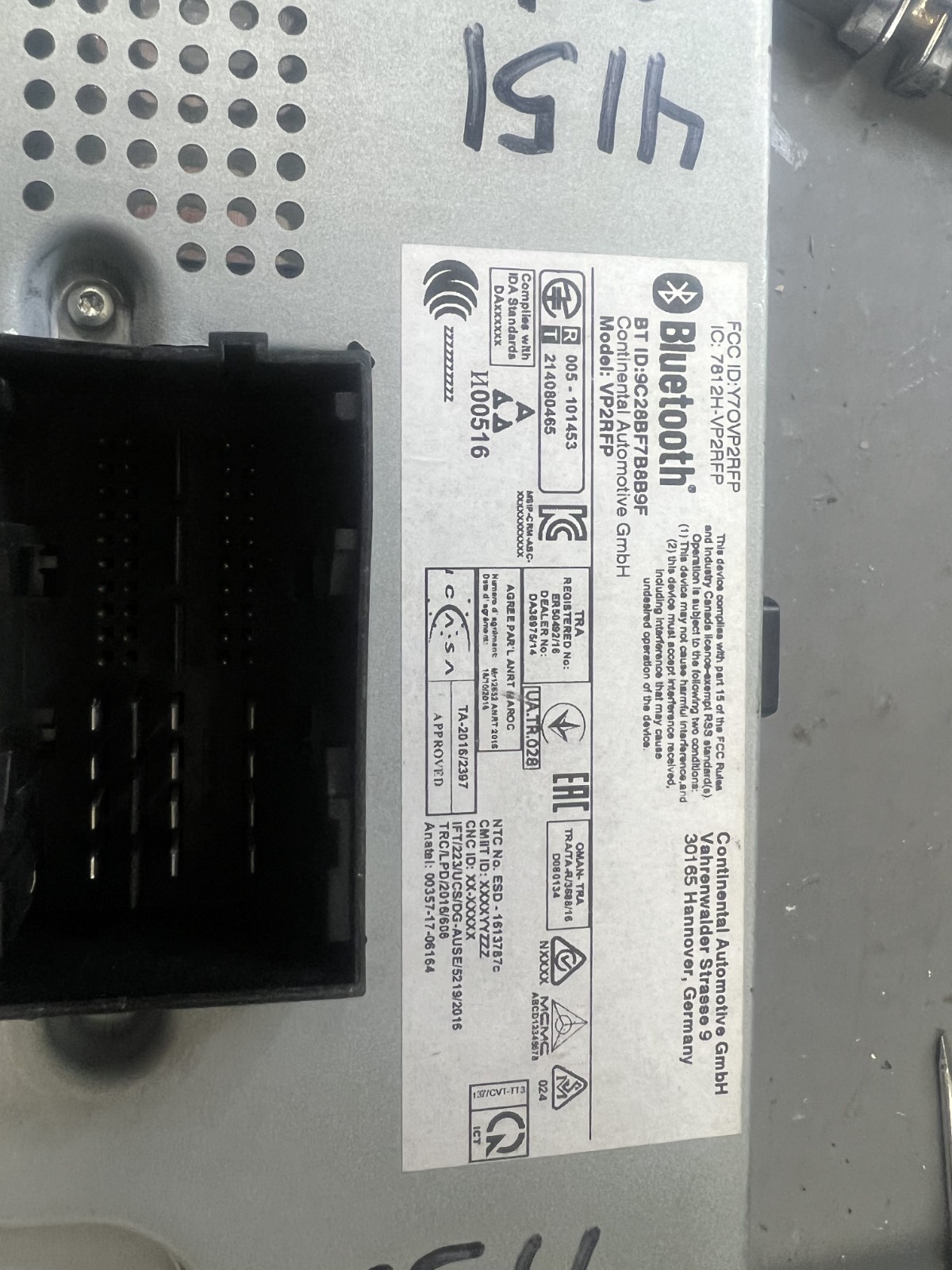 OEM Mopar Multi Media Radio Display for 2018-2019 Fiat 500L FOR PARTS OR REPAIR