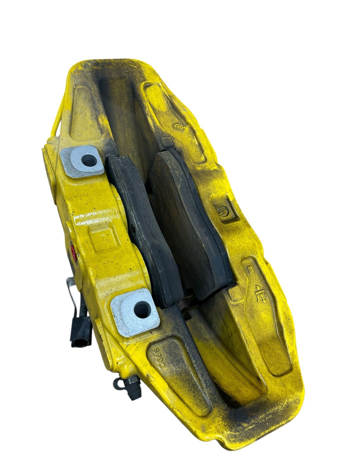 2023-2026 MASERATI GRECALE GT M182 FRONT RIGHT YELLOW BRAKE CALIPER 670214644