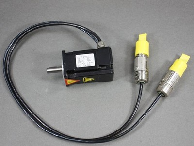 Kollmorgen Synchron-Servomotor AKM11B-ASSNR-02 (2) ( LP14 )