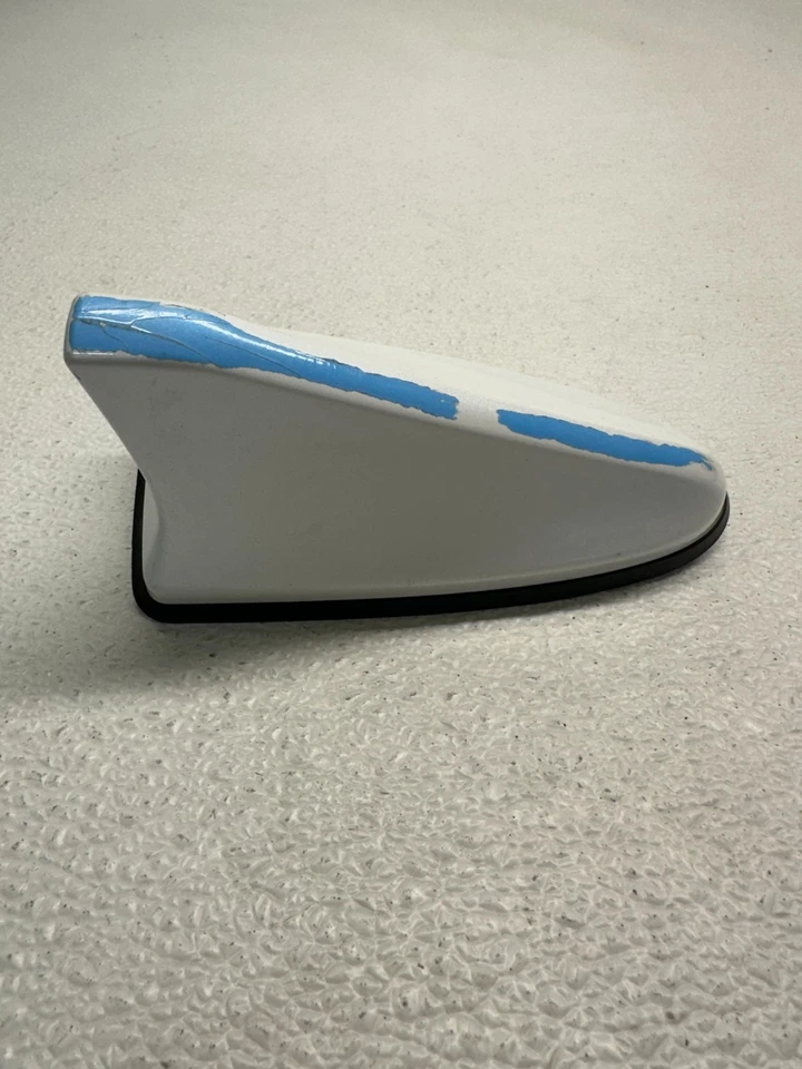 2016 2018 HYUNDAI ELANTRA ANTENNA SHARK FINROOF WHITE OEM 96210-F3130WW8 OEM - Image 3 of 4