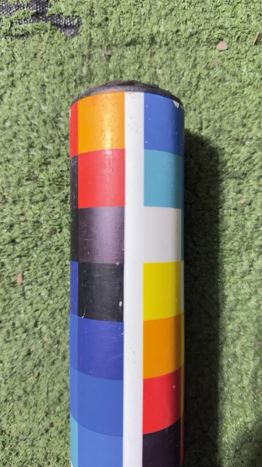 Bate de softbol lanzamiento rápido DeMarini Prism+ 32/22 2023 🥎 Excelente estado Foto 3 de 4