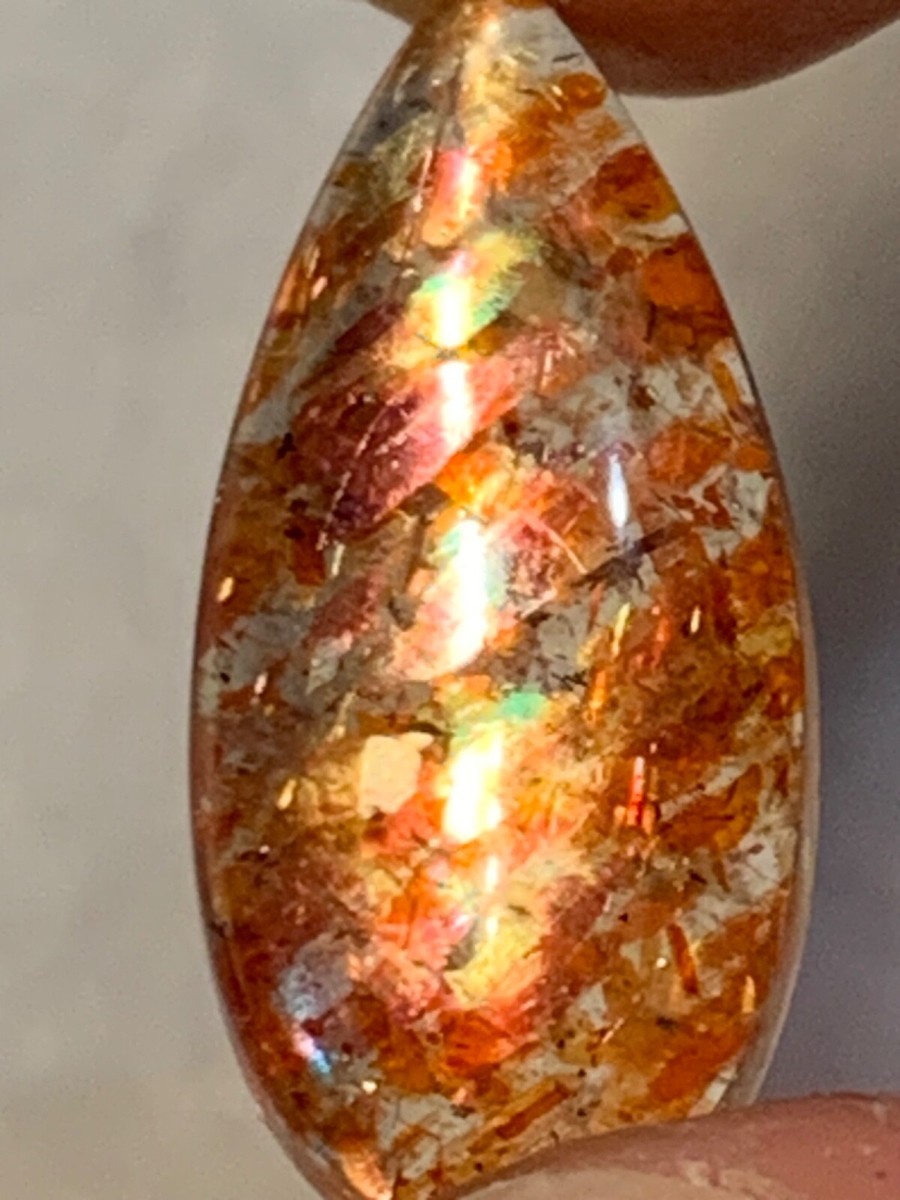 Golden Sunstone polished stone Z6 Australia