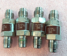 PARKER INLINE CHECK VALVE CO SERIES 4V-CO4L-1/3-V-SS LOT of 4