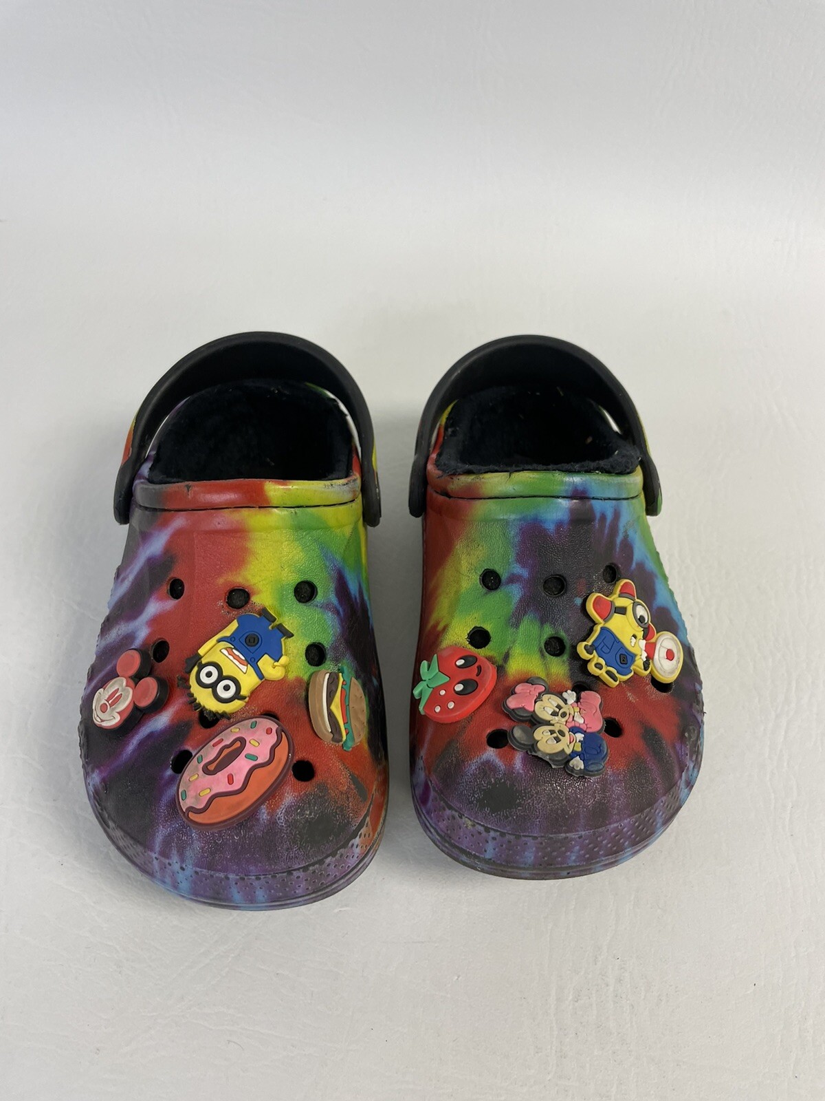 shoe lace crocs