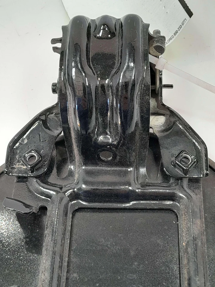 Puerta de llenado de combustible negra para Kia Sedona 06-14 ABP OEM 695104D000 Foto 3 de 4