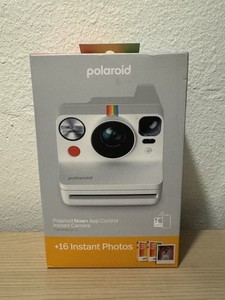 Polaroid Now 3rd Generation I-Type Instant Camera + 16 Film Bundle - White