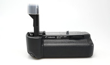 Canon BG-E2 Battery Grip for 20D, 30D w/ BGM-E2 AA Battery Magazine Mint 