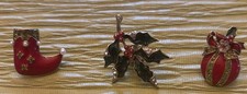 Heidi Daus Christmas Pin Set Enamel Holly Stocking Ornament Gold Tone Estate