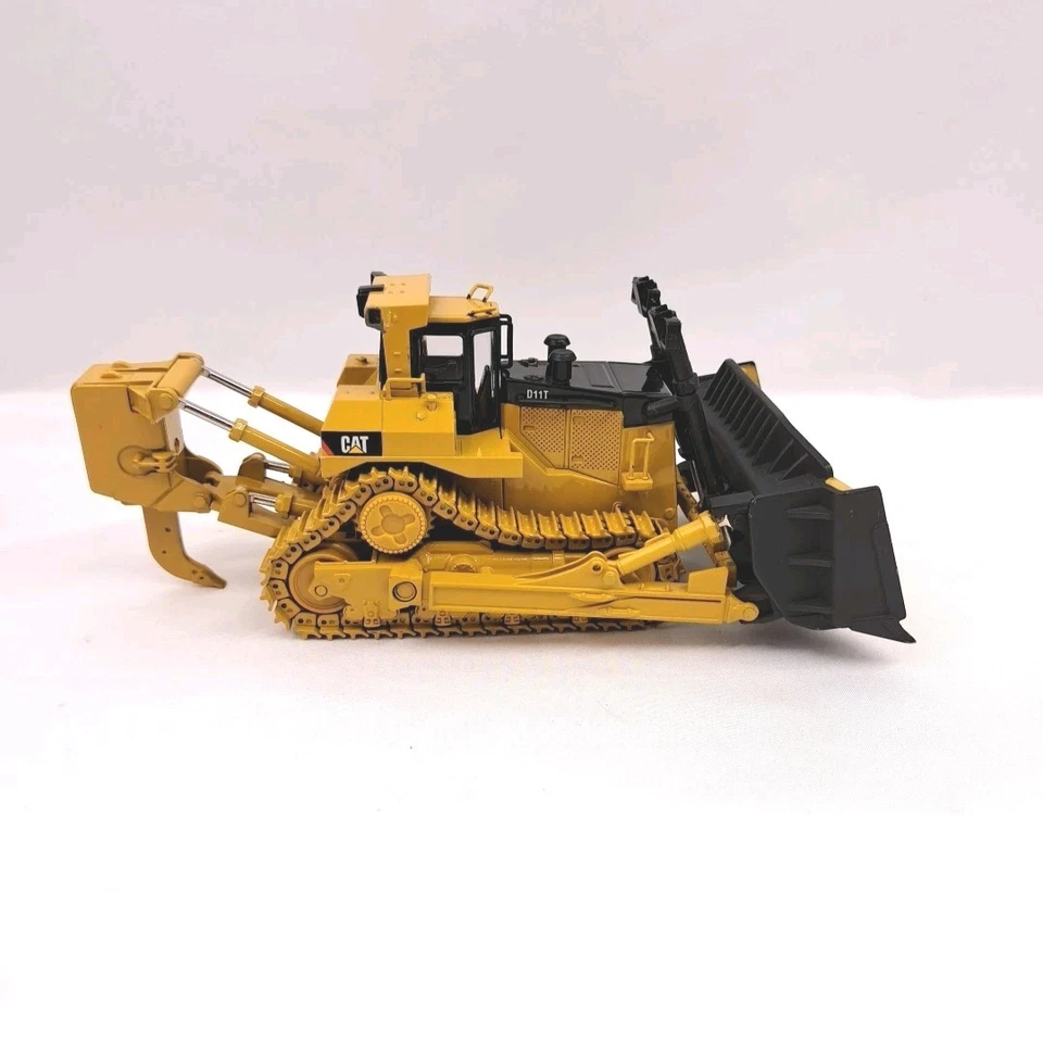 Tractor tipo oruga Norscot 55212 1/50 Caterpillar D11T para piezas o reparación Foto 4 de 4