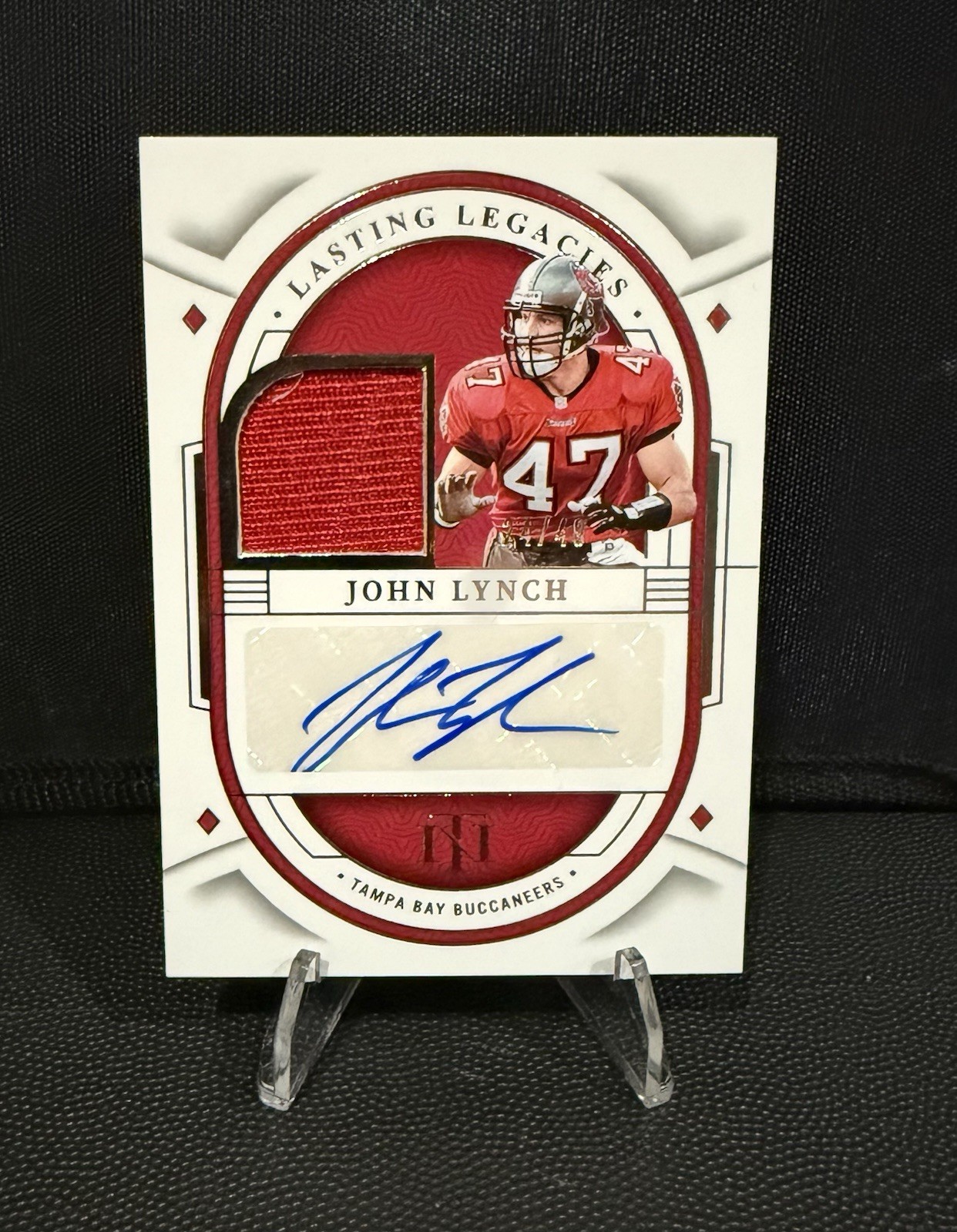 2023 National Treasures John Lynch Silver Lasting Legacies Patch Auto /25 Bucs