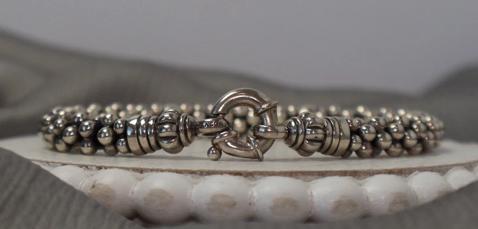 Brazalete de 4 estaciones de caviar de plata de ley Lagos 39,78 G / 7,5 pulgadas / 7 mm Foto 2 de 4