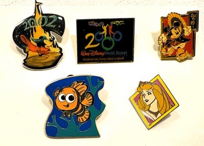 Disney Pin - Pins - 5 verschiedene   Trading Pins - Set 4