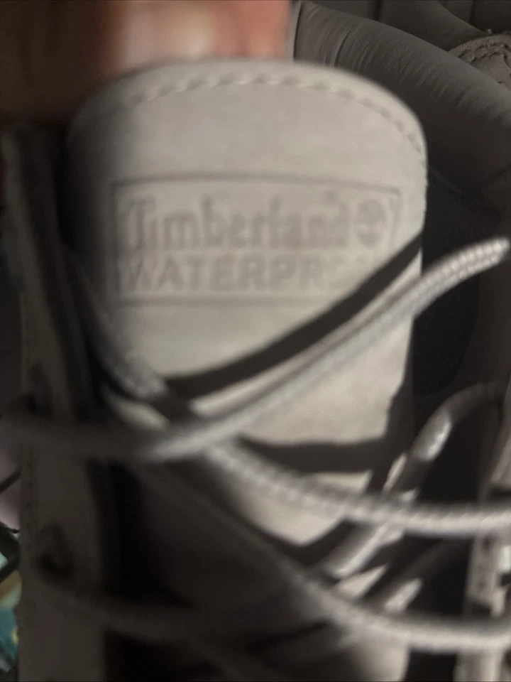 Timberland Waterproof Women’s Grey Purple  Boots Size 8 No Box  - Image 2 of 4