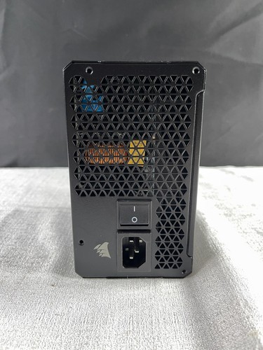 Corsair RM1000e RPS0179 Black Fully Modular Low-Noise ATX 3.0 Power Supply - Bild 5 von 12