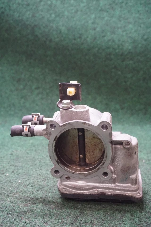 Toyota Venza 2013 2,7 L carrocería del acelerador OEM 220300V010 91.042 millas Foto 3 de 4