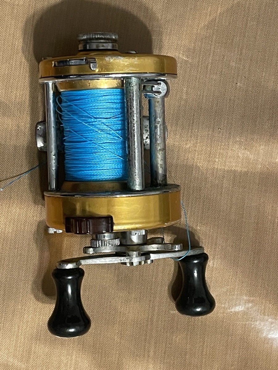 PENN 940 LEVELMATIC Bait Reel / For Fishing / Slightly