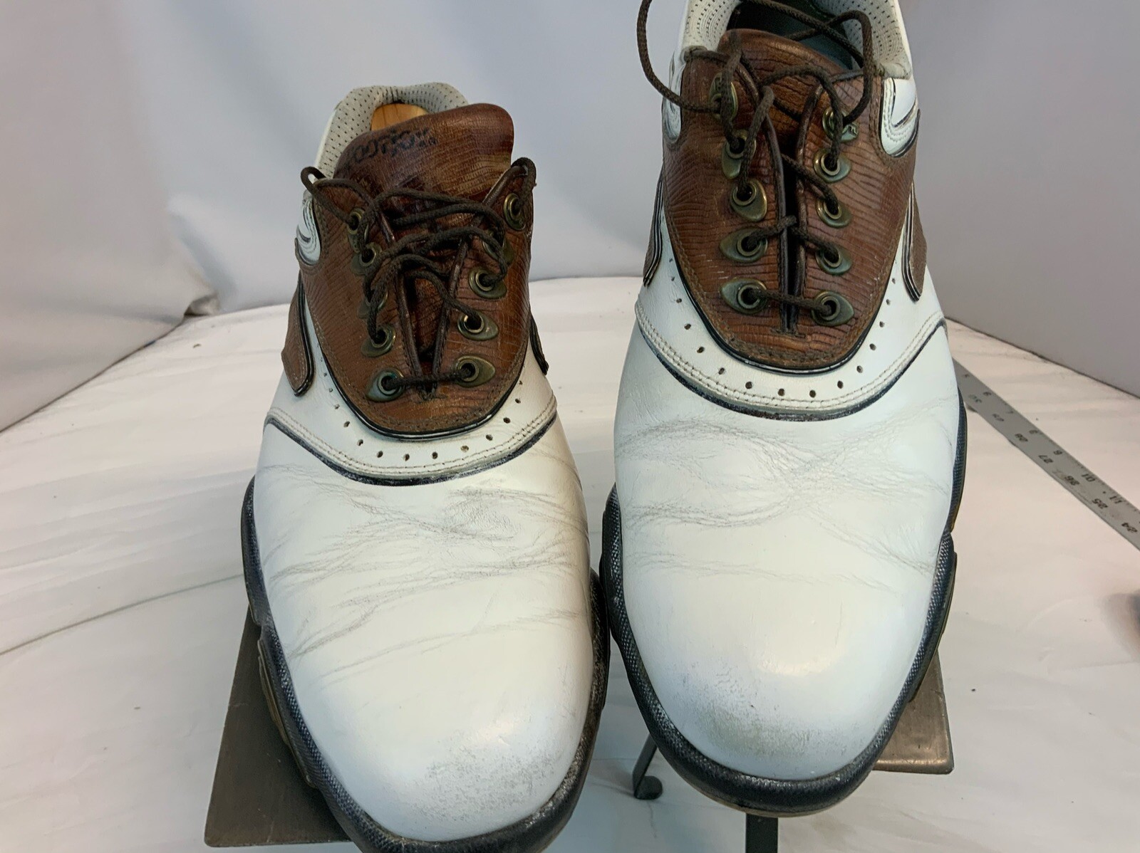 FootJoy Synr G Golf Shoes Sz 10 M Men White Brown Saddle GUC YGI B1S52
