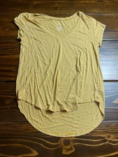 Favorite by American Eagle T-Shirt Women's XS Yellow White Striped V-Neck Tee