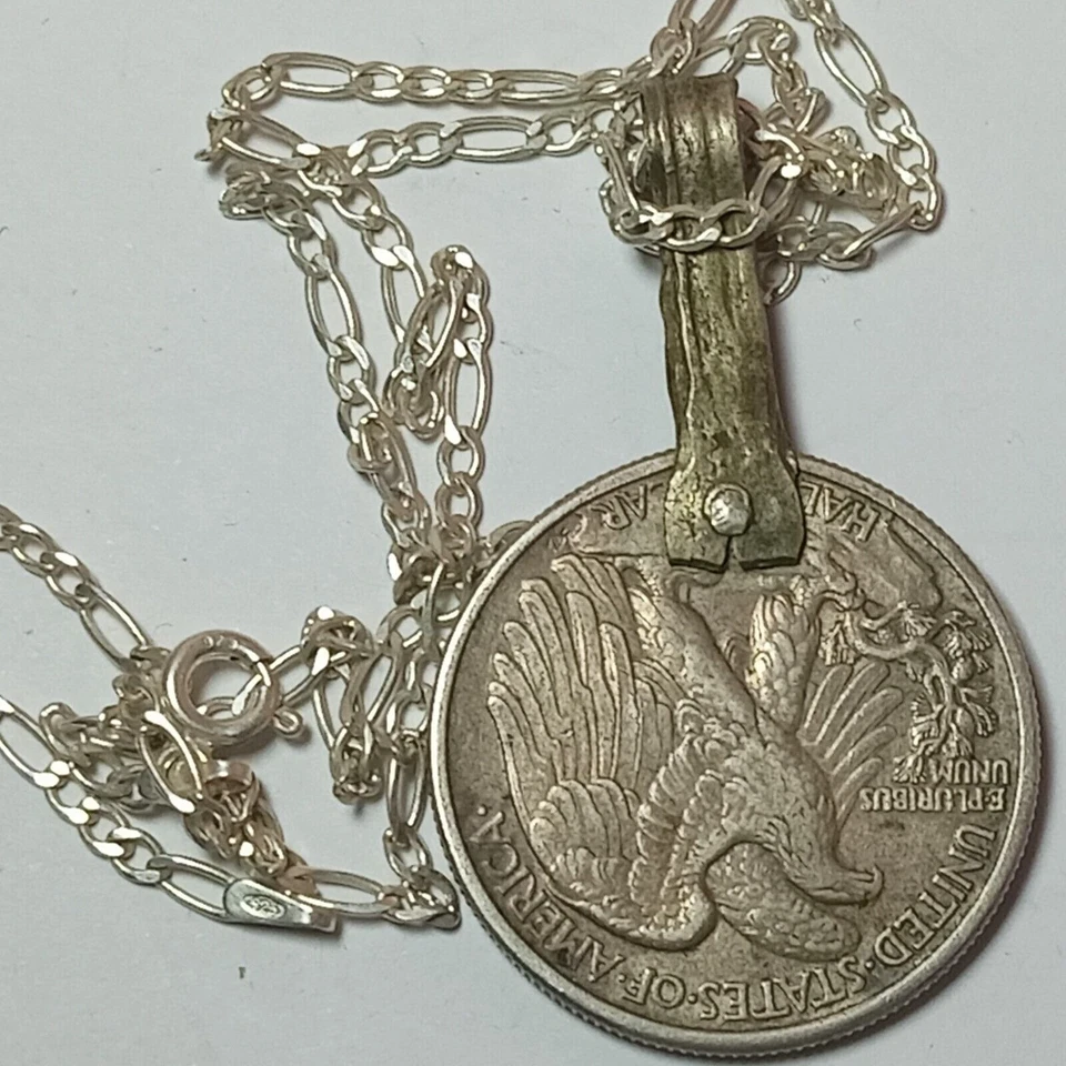 MONEDA ANTIGUA PLATA WALKING LIBERTY MEDIO DÓLAR CON SU COLLAR PESO 20g Foto 2 de 4