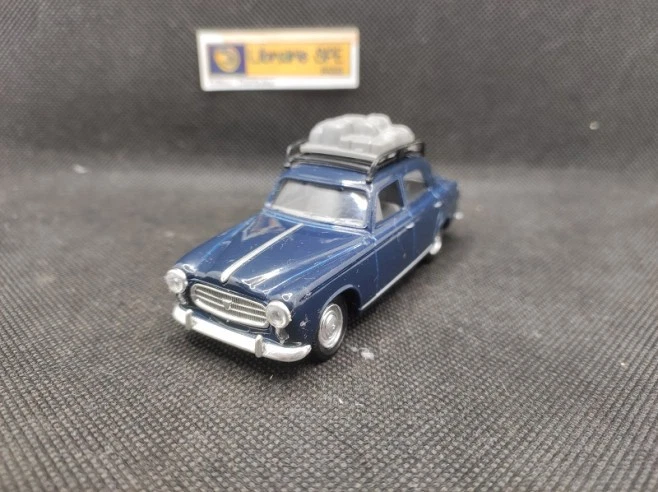 Peugeot 403 Cabriolet 108 (1961) - Solido