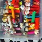 Pez Lot of 32 Vintage 60's to Y2K Candy Dispensers Footed And Unfooted — photo 2