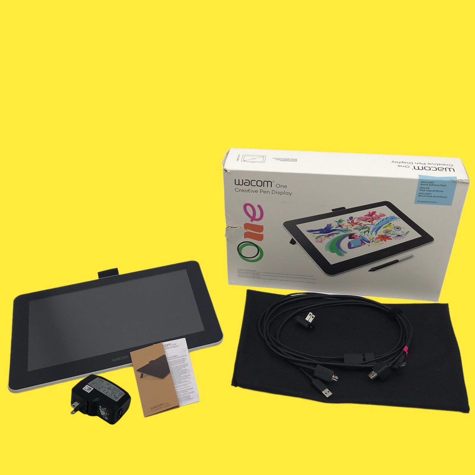 Wacom One Creative Pen 13.3" Screen Digital Drawing Graphics Tablet DTC133