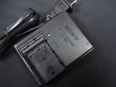 Genuine OEM Sony Alpha BC-VM10 NP-FM500H NP-FM50 NP-FM70 NP-FM90 Battery Charger
