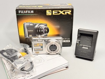 Fujifilm Finepix F70 EXR 10x  5-50mm 1:3.33-5.6 Digital Kamera 10 MP #36