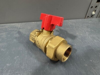 Jomar 3/4'' 2 Piece Full Port Single Union End Ball Valve 600WOG w/Red Tee Handle