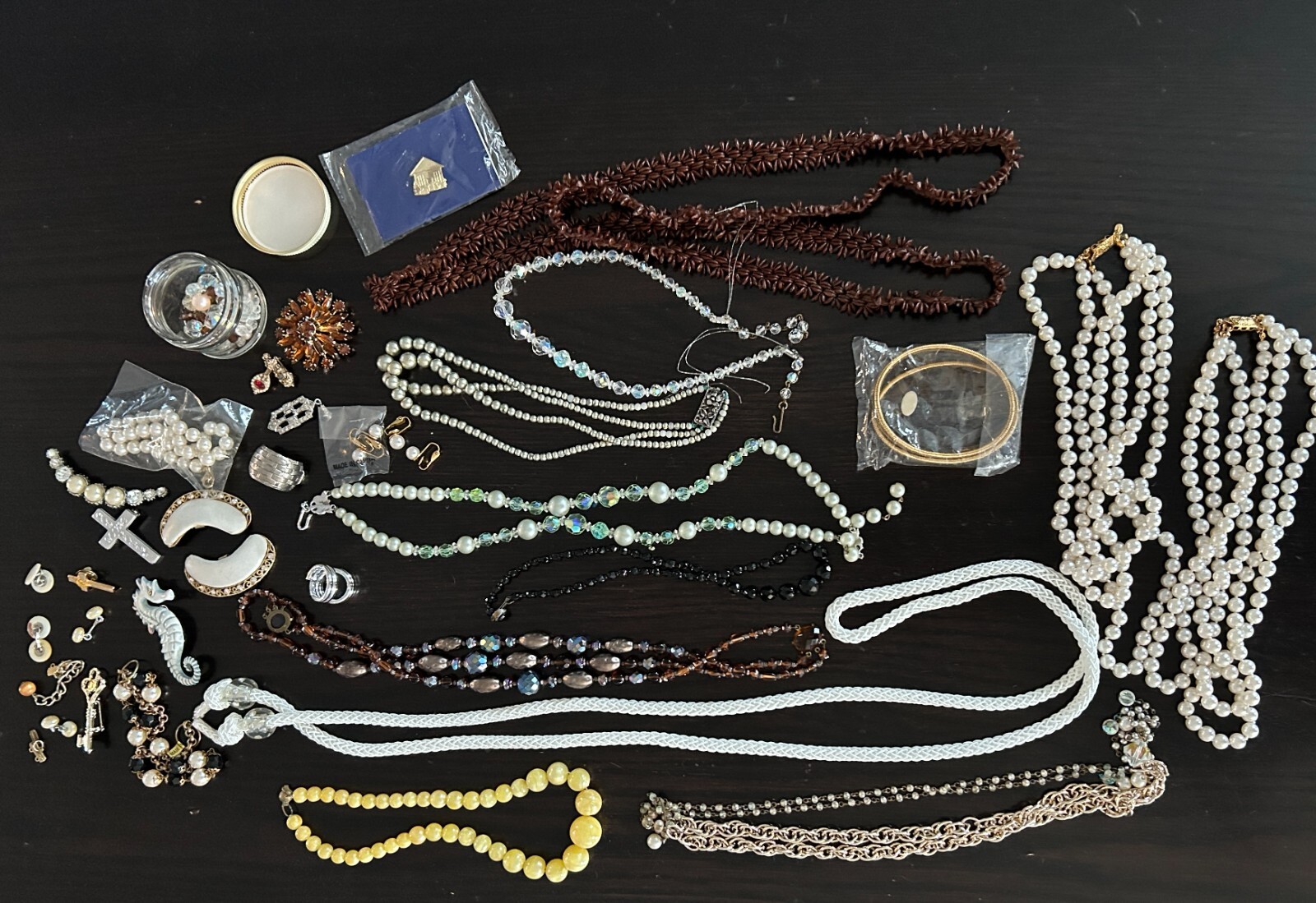 Costume Jewelry Old Brooches And Pins Vintage Costume Jewelry Lots