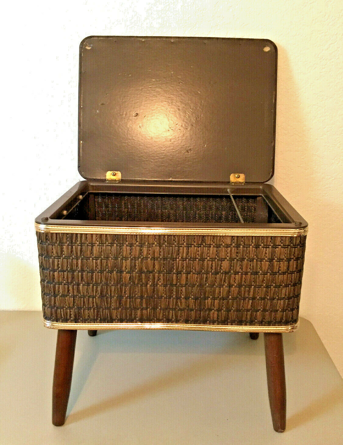 Vintage Burlington Sewing Box/Stool/Ottoman/Brown~cir1975 Local Pickup Only