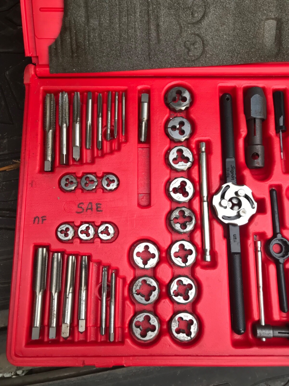 Snap On TDTDM500 76 Piece SAE & Metric Tap And Die Set eBay
