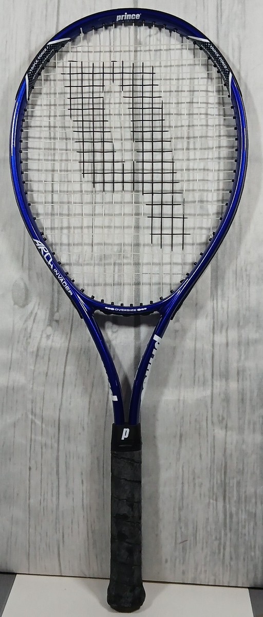 Prince TM16A-107 Arch Invader Tennis Racquet with Cover. 4.5