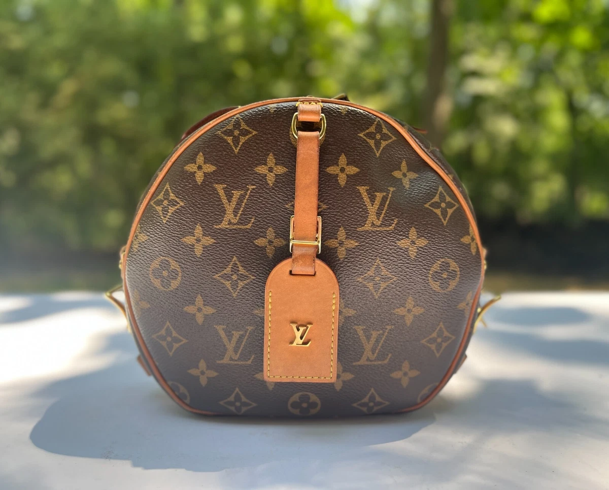 Louis Vuitton Boite Chapeau Souple MM Monogram Bag