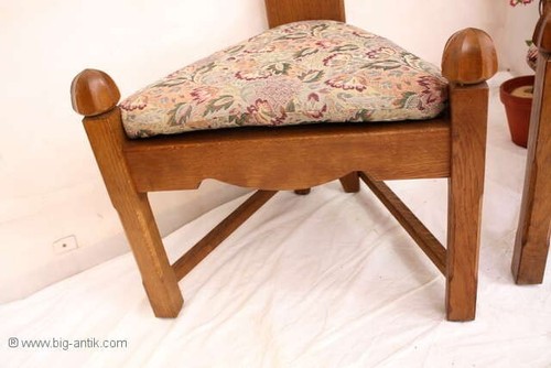 SELTEN! Eckstuhl / Bischof Stuhl / Eiche Massiv / Säulenpfosten / Dreieckstuhl - Bild 16 von 23