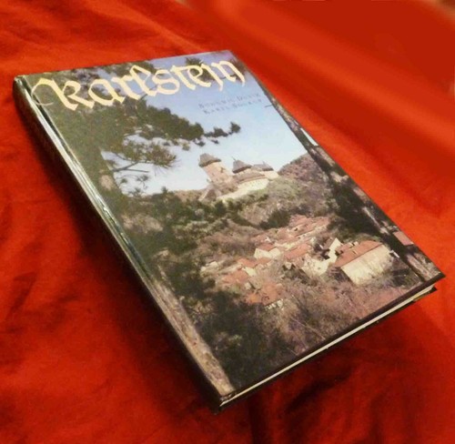 1984 Karlstejn Castle of Charles IV Holy Roman Emperor built 1348 English 116 pc - Picture 2 of 8