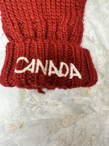 CANADA 2012 OLYMPIC GAMES Red Mittens Hudson Bay 2nd Gen Adult Unisex - Picture 2 of 8
