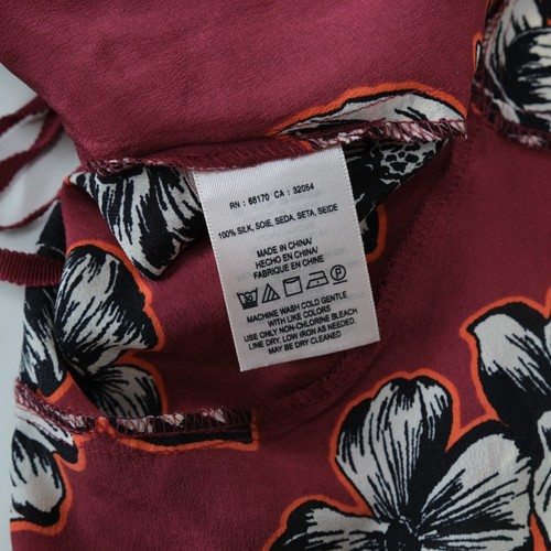 ANTHROPOLOGIE Floral 100% Silk Ruffle Tank Top Camisole size 2P XS Burgundy - Picture 4 of 4