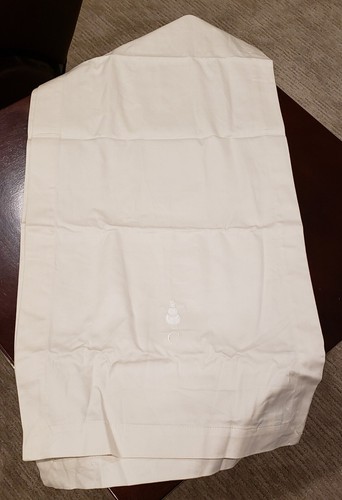 Pottery Barn Ivory Table Runner "C" Snowman New 16 x 108" - Picture 4 of 6