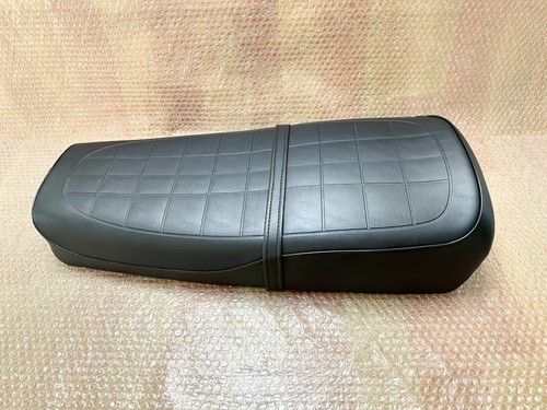 1977-1979 Suzuki GS750 B C E Classic Style Metal Pan Black Motorcycle Seat. BCE. - Picture 7 of 12