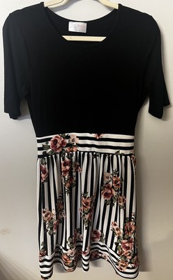 Ladies Juniors DD Designs Dress Black Fitted Floral Striped Size M Medium