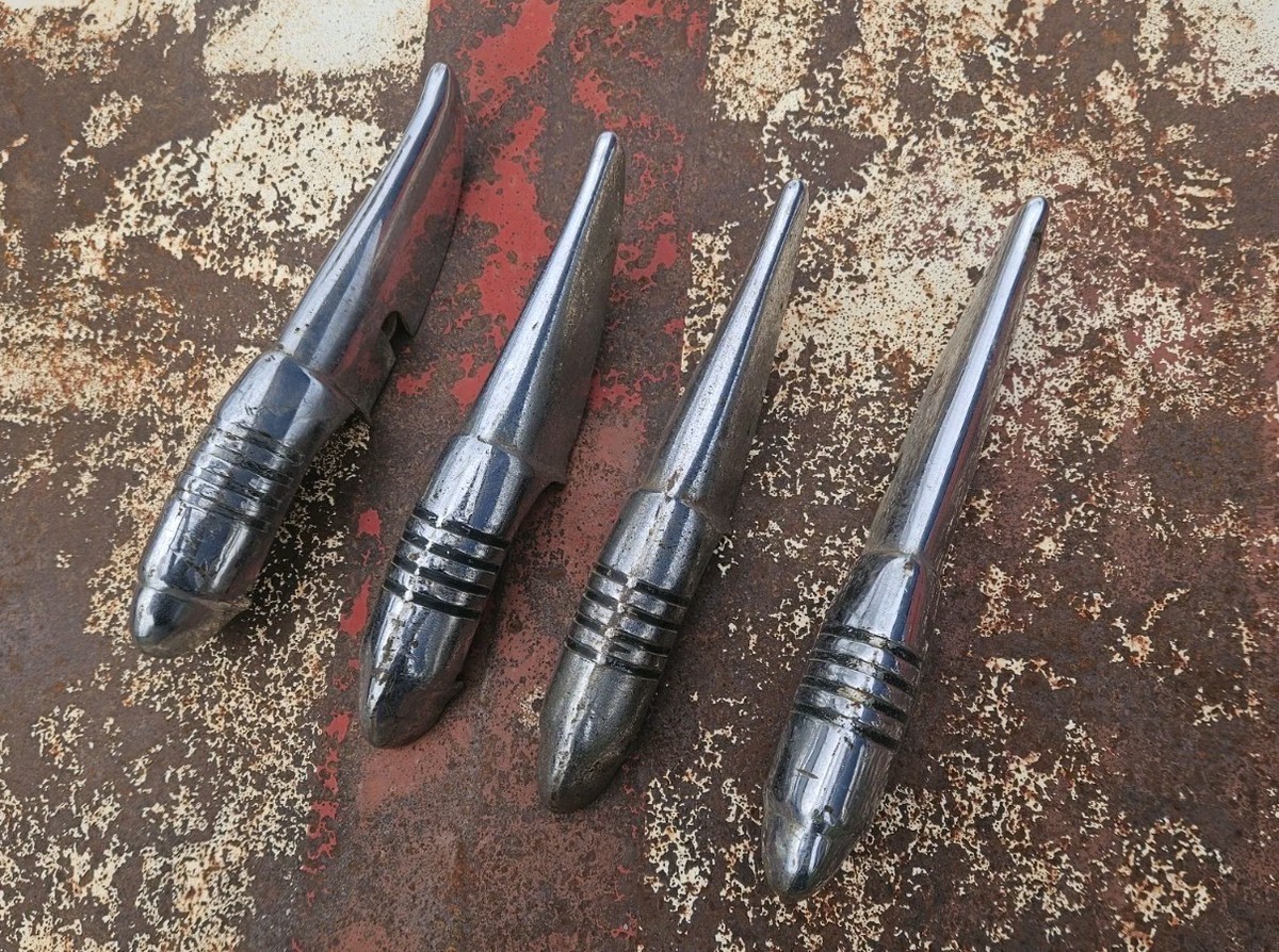 Set of 4 1940 Pontiac Front Rear Bumper Guards Torpedo Streamliner