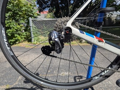 Trek Domane 5.2 Carbon Road Bike 58cm Ultegra Di2 | eBay Trek Domane 5.2 Carbon Road Bike 58cm Ultegra Di2 | eBay
