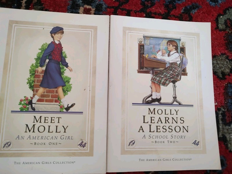 American Girl Meet Molly & Molly Learns a Lesson The American Girls Collection 