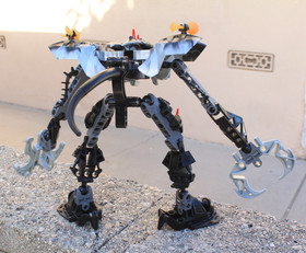 LEGO BIONICLE BARRAKI - Mantax 8919 - COMPLETE, GREAT CONDITION