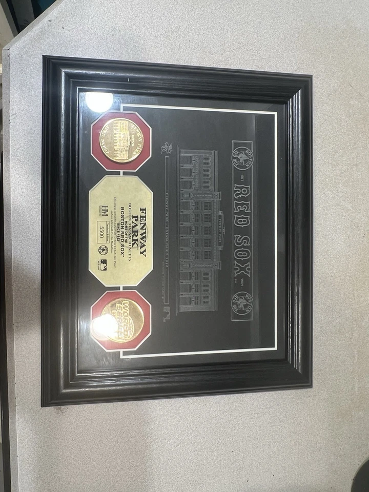 🔥🔥Placa conmemorativa de vidrio grabado y medallón de Boston Red Sox Fenway Park🔥🔥 Foto 2 de 4