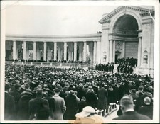 1934 Arlington Cemetery Mrs Franklin Roosevelt Easter Service 7X9 Vintage Photo